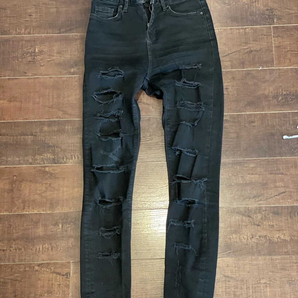 Distressed Black Topshop Skinny Jeans